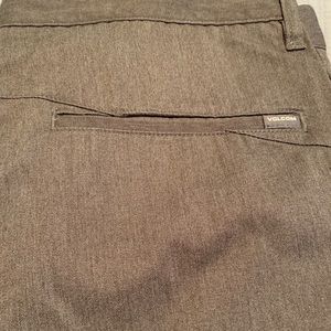 Men’s Volcom Dark Grey shorts
Size 38
Gently worn